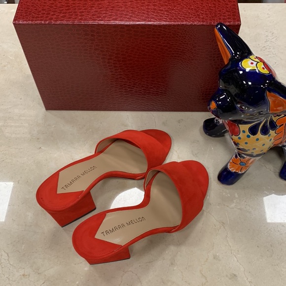 TAMARA MELLON ROCHE RED SUEDE SLIDES WITH WRAPPPED TRIANGLE HEEL SIZE 38 US 8 - Picture 11 of 16